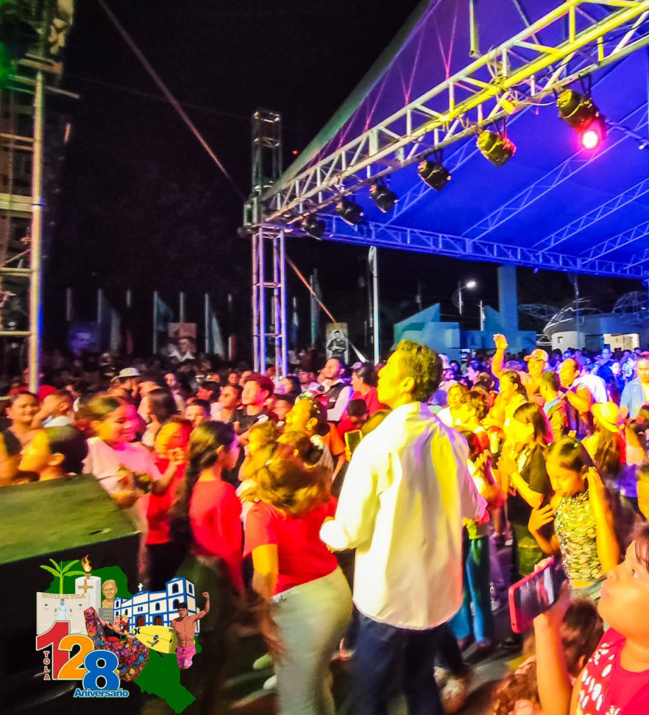 ¡Gran Fiesta Popular en Tola!